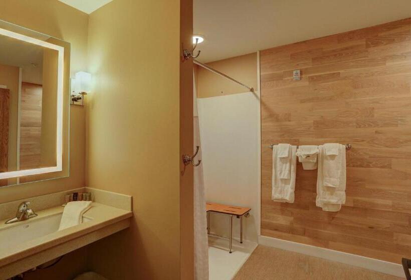 غرفة سوبيريور, Land S End