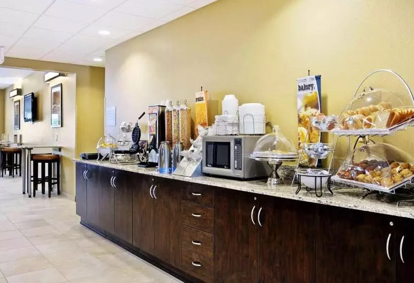 身障者適用スタンダードルーム, Microtel Inn & Suites By Wyndham Marietta