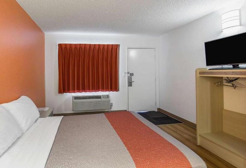 스탠다드 룸 킹사이즈 침대, Motel 6 Medford, Or   North