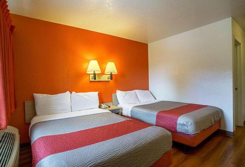 Четырехместный Номер Deluxe, Motel 6 Prescott, Az