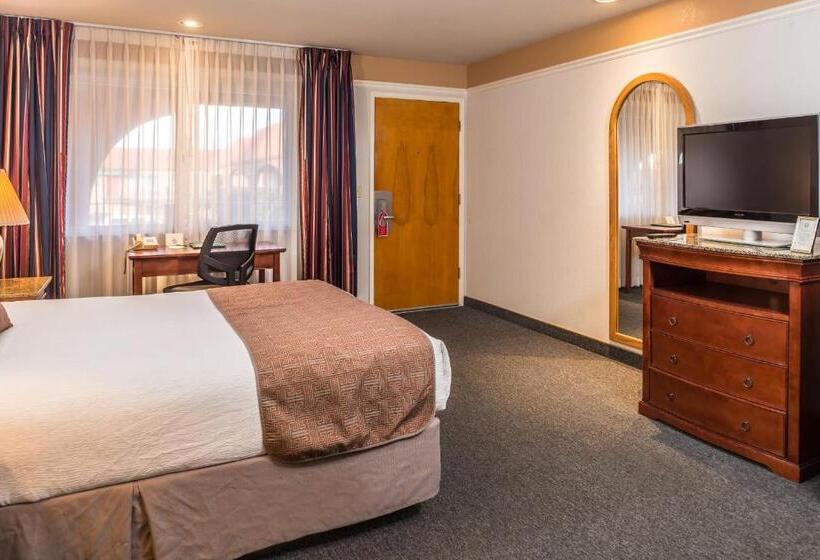 Номер Стандарт, Laurel Inn & Conference Center