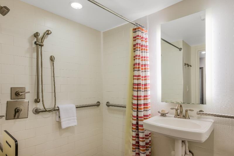 キングサイズベッドのスタンダードルーム, Sonesta Resort  Hilton Head Island