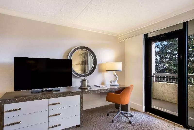 اتاق استاندارد با چشمانداز باغ, Sonesta Resort Hilton Head Island