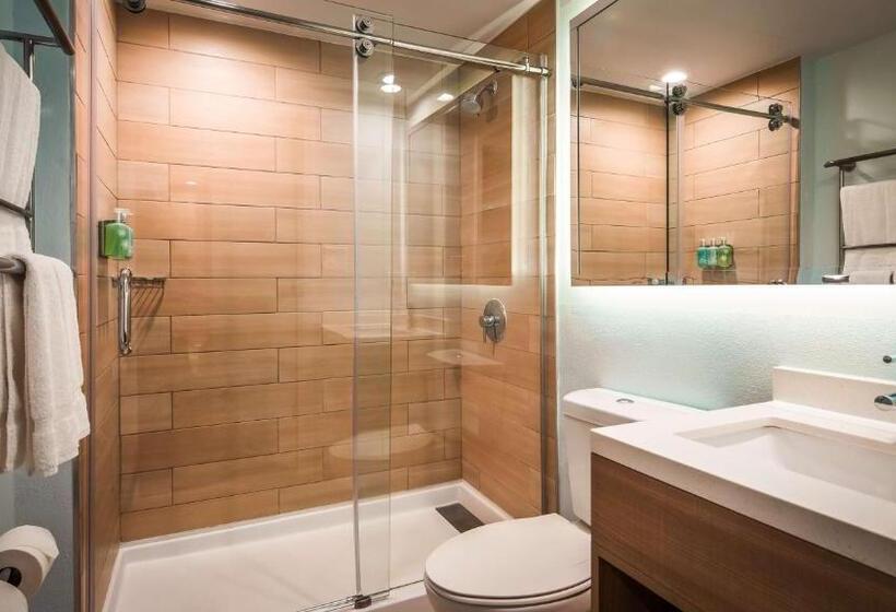 חדר סטנדרט עם מיטת קינג, Best Western Beachside Inn