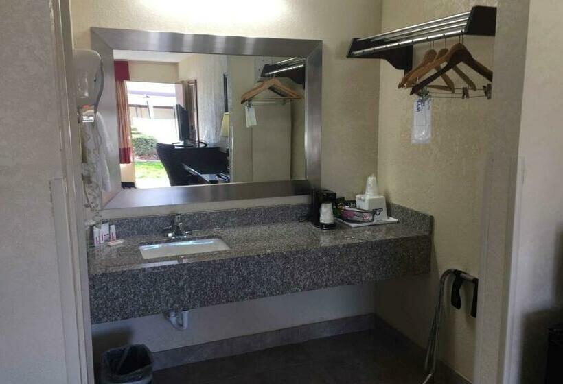 غرفة قياسية سرير كينج, Red Roof Inn Charlotte   Airport