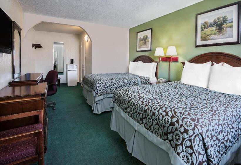 Номер Deluxe, Days Inn By Wyndham Van Horn Tx