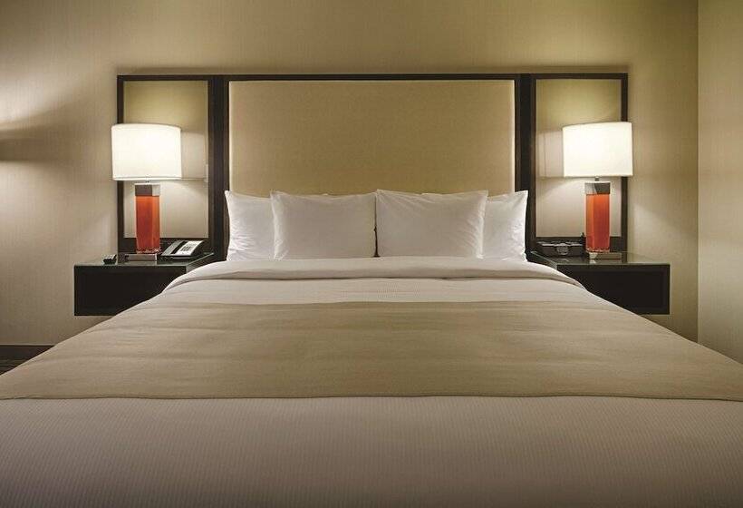 스위트, Doubletree By Hilton Hotel Bristol, Connecticut