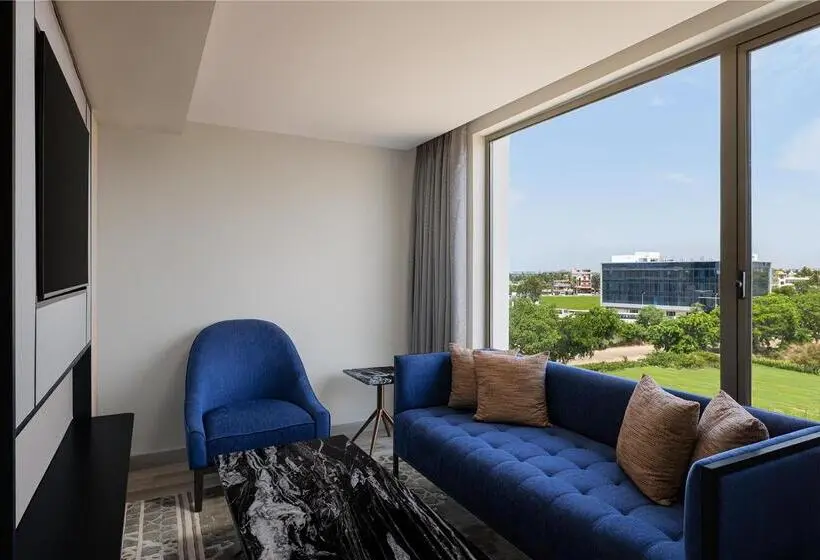スイート, Graduate By Hilton Providence