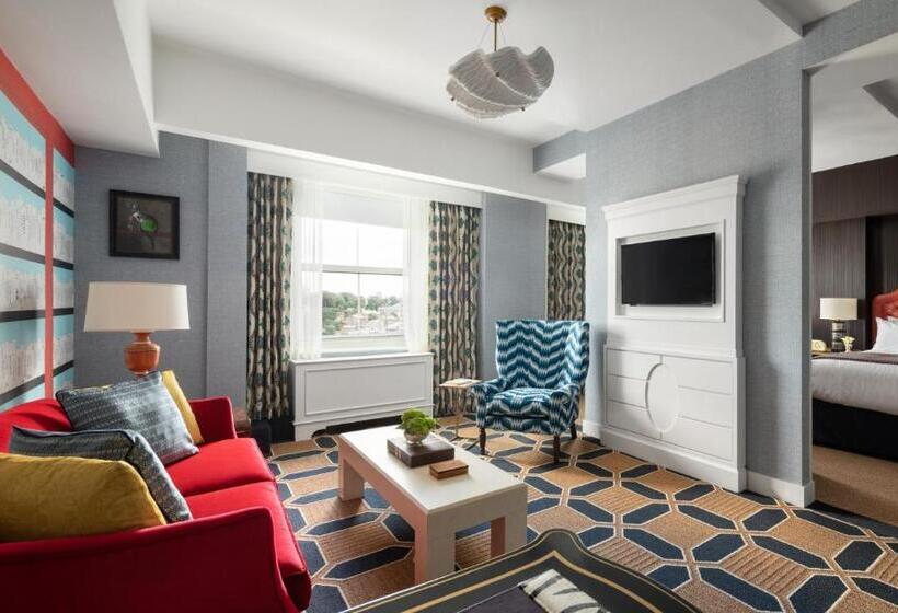 جناح بريميوم, Graduate By Hilton Providence