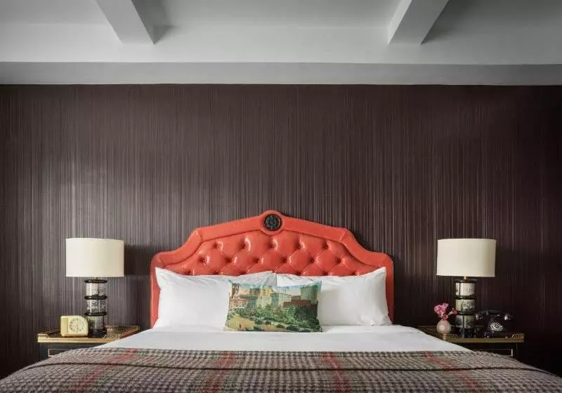 سوئیت با تخت بزرگ, Graduate By Hilton Providence