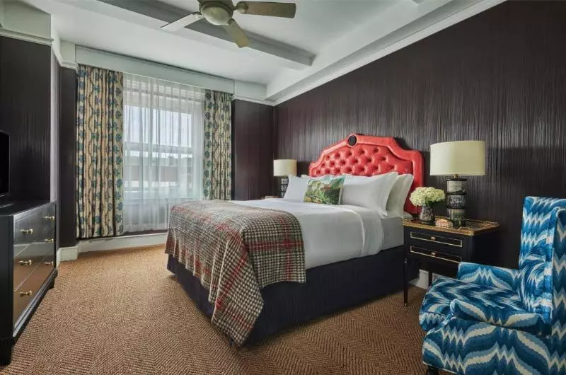 اتاق لوکس با تخت بزرگ, Graduate By Hilton Providence