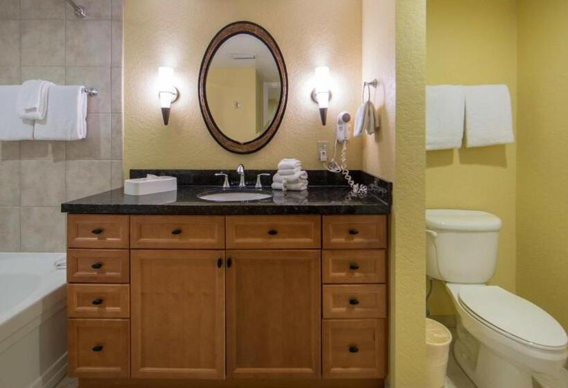 חדר סטנדרט עם מיטת קינג, Holiday Inn Club Vacations At Orange Lake Resort, An Ihg