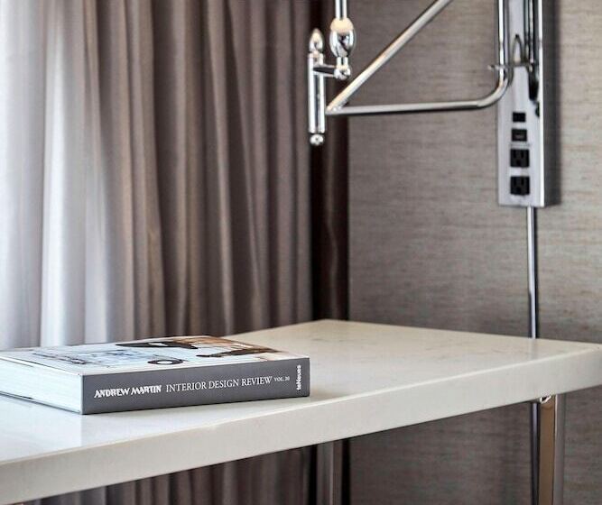 Номер Клуб, Jw Marriott San Francisco Union Square