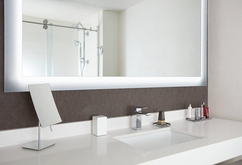 Номер Стандарт Двуспальная Кровать, Marriott Orlando Downtown