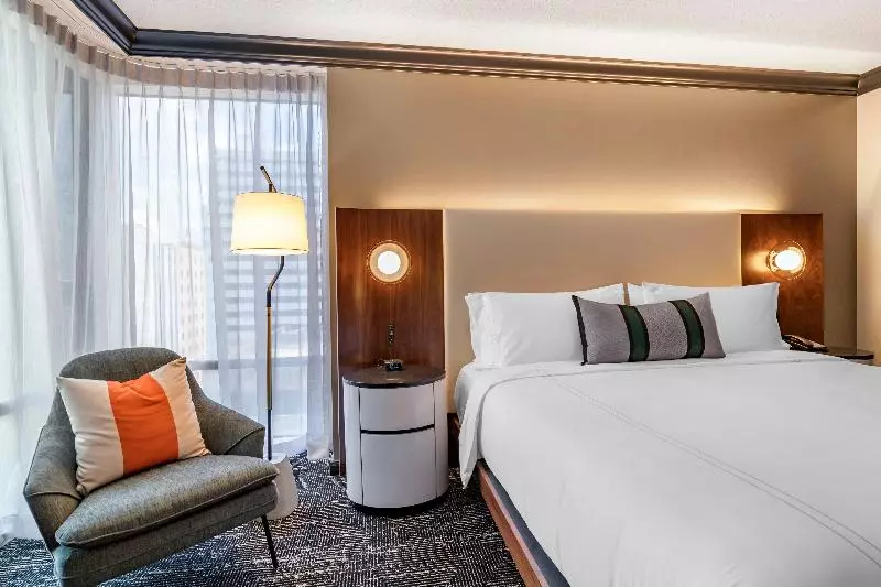اتاق دلوکس مخصوص معلولین, Omni Austin Hotel Downtown