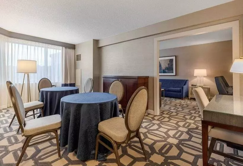 Presidenttisviitti, Omni Richmond