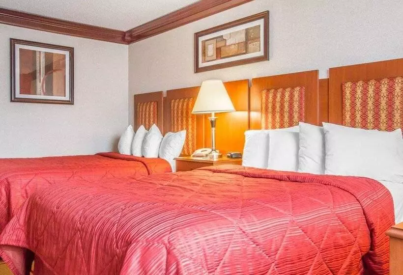 ２ダブルベッドのスタンダードルーム, Quality Inn & Conference Center