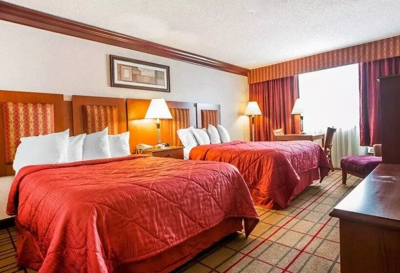 ２ダブルベッドのスタンダードルーム, Quality Inn & Conference Center