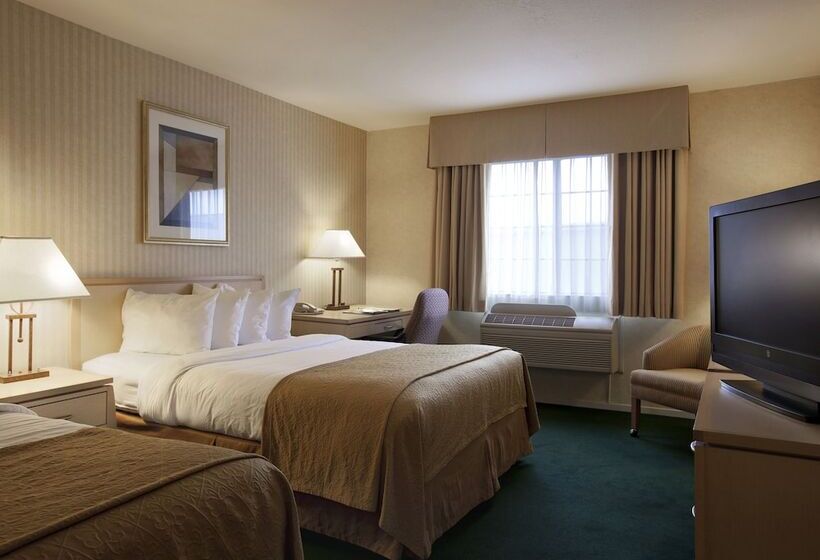 غرفه قياسيه سريرين مزدوجين, Quality Inn Petaluma   Sonoma