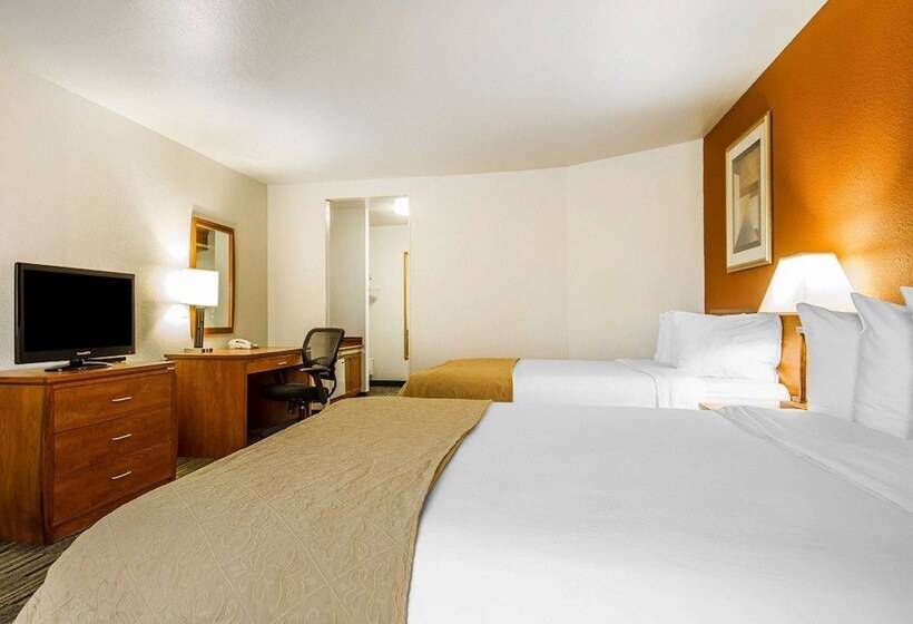 带2个双人床的标准工作室, Quality Inn Petaluma   Sonoma