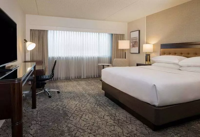 エクゼクティブスイート, Sheraton Detroit Metro Airport