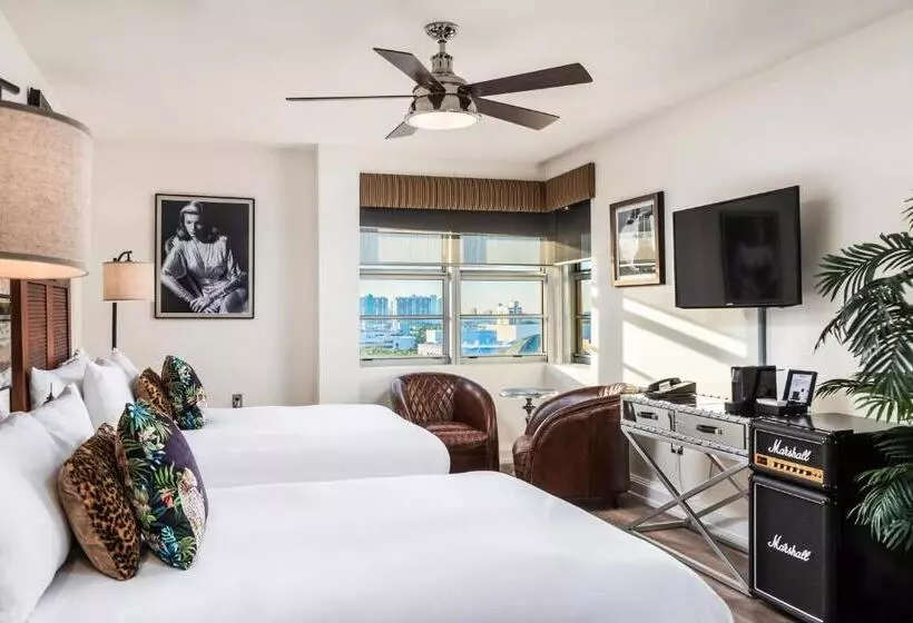 ２ダブルベッドのスタンダードルーム, National Hotel, An Adult Only Oceanfront Resort
