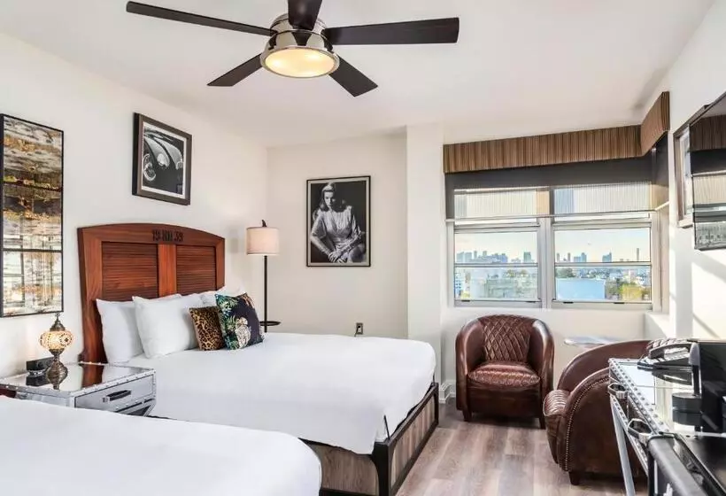 ２ダブルベッドのスタンダードルーム, National Hotel, An Adult Only Oceanfront Resort