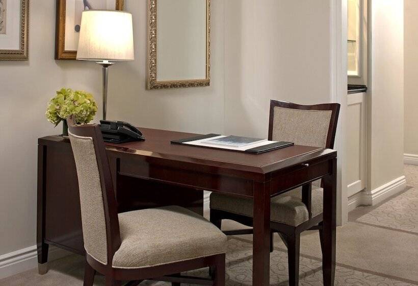 주니어 스위트, The Peninsula New York