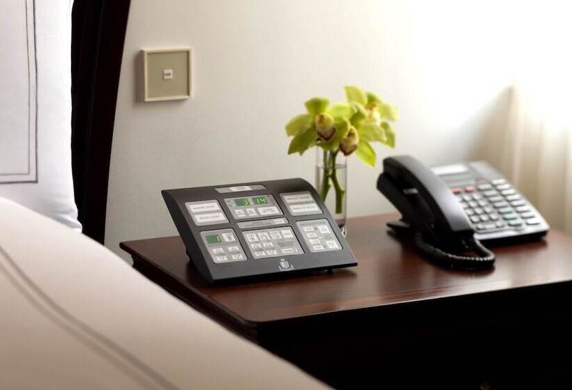 주니어 스위트, The Peninsula New York