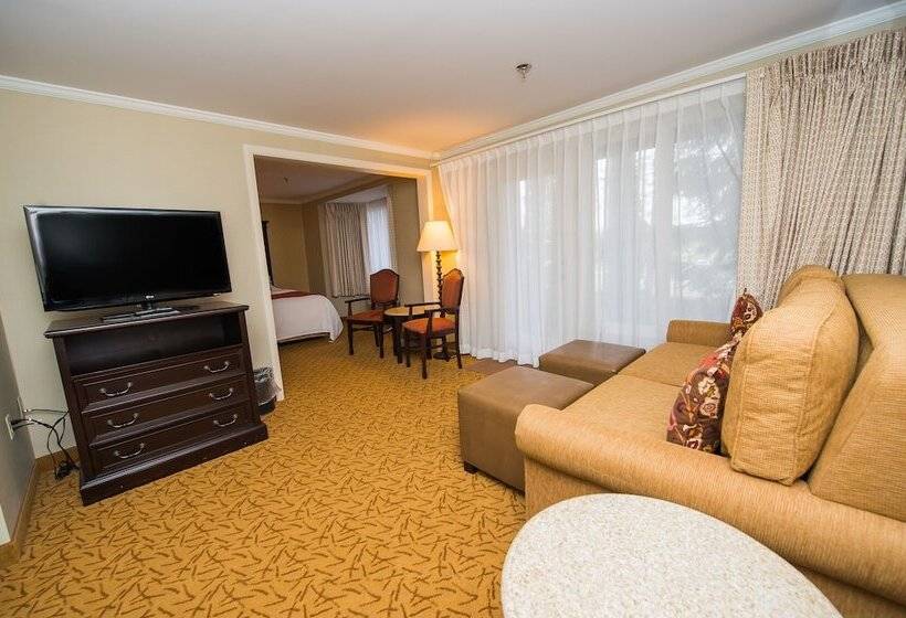 סוויטת פרמיום, Peek N Peak Resort Trademark Collection By Wyndham