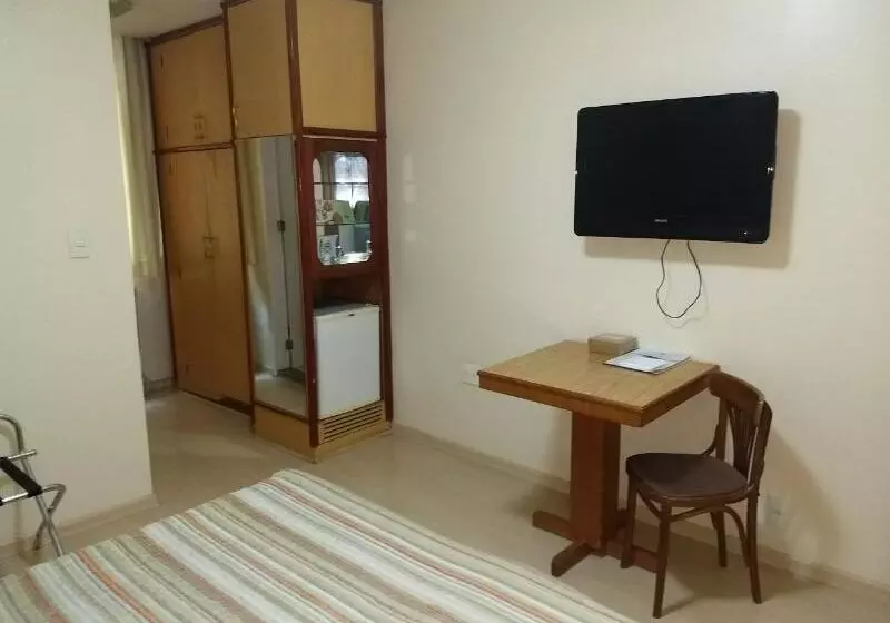 اتاق استاندارد با تخت بزرگ, Pier House Resort & Spa