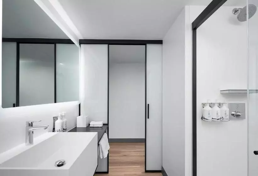 キングサイズベッドのスタンダードルーム, Yotel Washington Dc