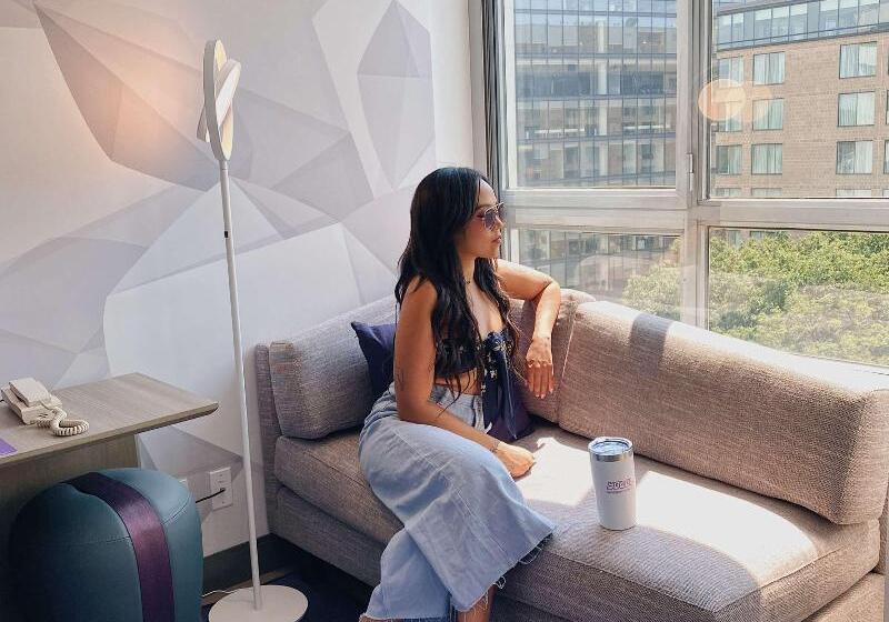 キングサイズベッドのスタンダードルーム, Yotel Washington Dc