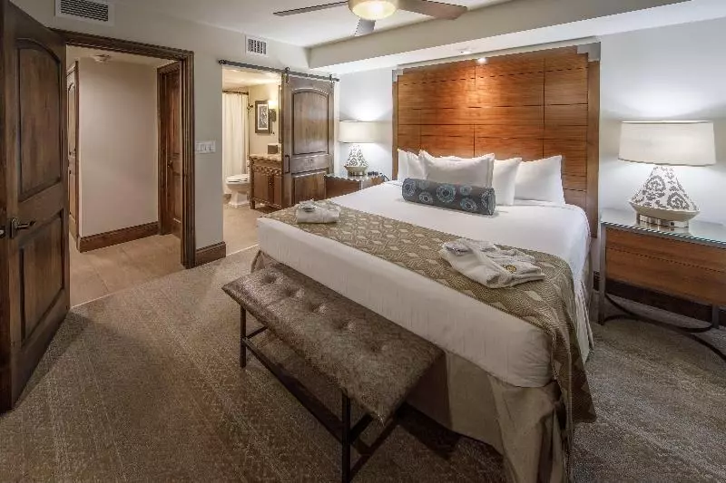 キングサイズベッドのスタンダードルーム, Holiday Inn Club Vacations Scottsdale Resort, An Ihg