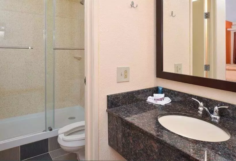 Standard-huone 2 Parivuodetta, Americas Best Value Inn Pittsburgh Airport