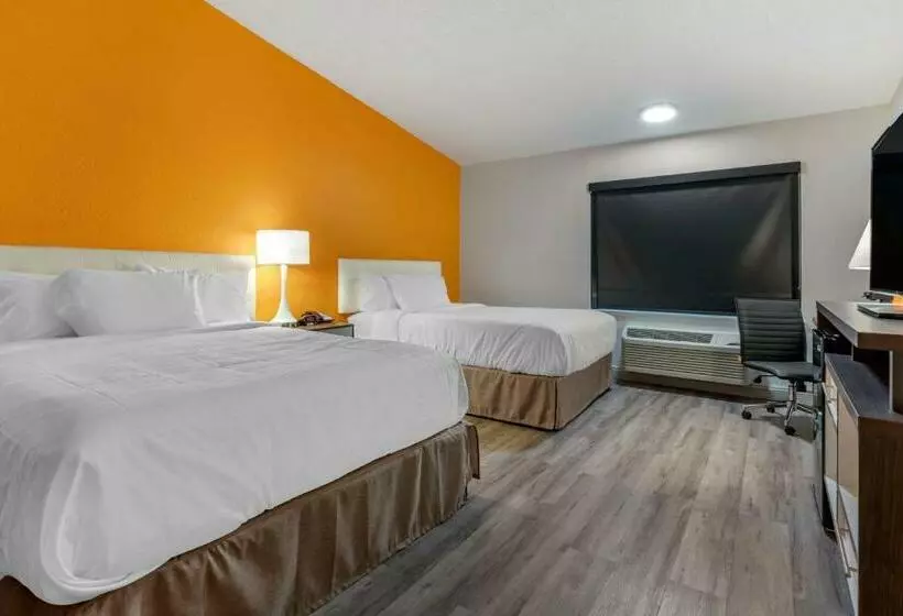 اتاق استاندارد با 2 تخت دوبل, Clarion Pointe Fresno Near Yosemite
