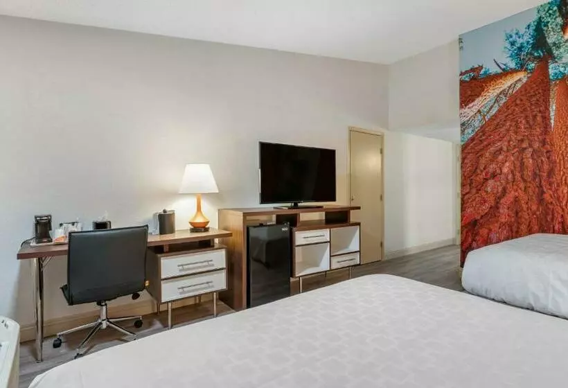 اتاق استاندارد با 2 تخت دوبل, Clarion Pointe Fresno Near Yosemite
