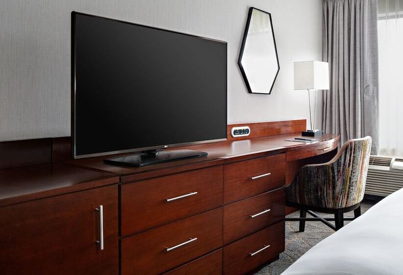 Quarto Estandar 2 Camas Casal, Doubletree By Hilton Fairfield Hotel & Suites