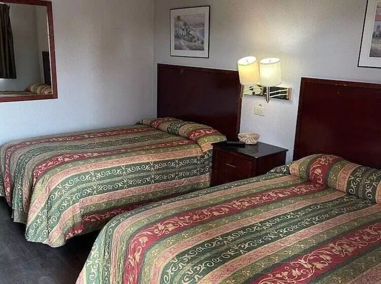 スタンダードルーム, Farmington Inn