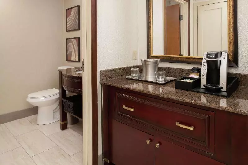 Sviitti King-vuode, Hilton Bellevue