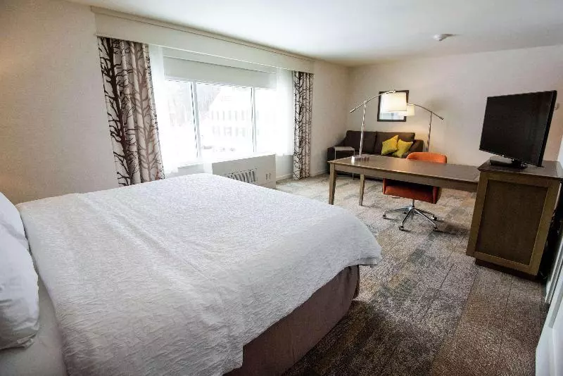 اتاق سوپریور با تخت بزرگ, Red Roof Inn Harrisburg  Hershey