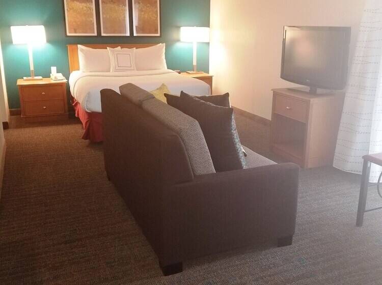 إستوديو قياسى, Residence Inn Shelton Fairfield County