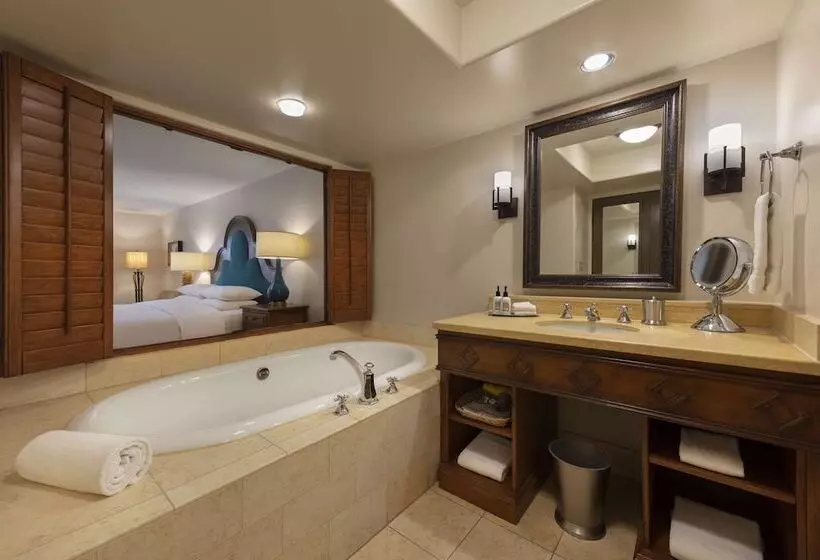 ２ダブルベッドのスタンダードルーム, Royal Palms Resort And Spa, Part Of Hyatt