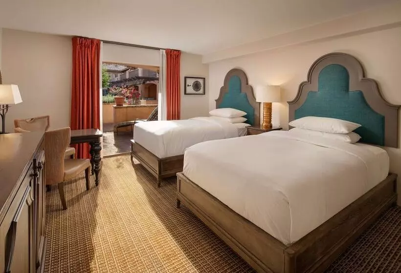 ２ダブルベッドのスタンダードルーム, Royal Palms Resort And Spa, Part Of Hyatt