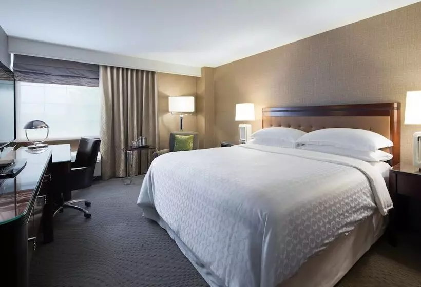 スイート, Sheraton Pittsburgh Airport
