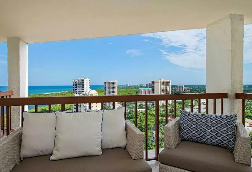 اتاق استاندارد با چشم‌انداز, Naples Grande Beach Resort