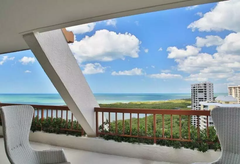 スイート, Naples Grande Beach Resort