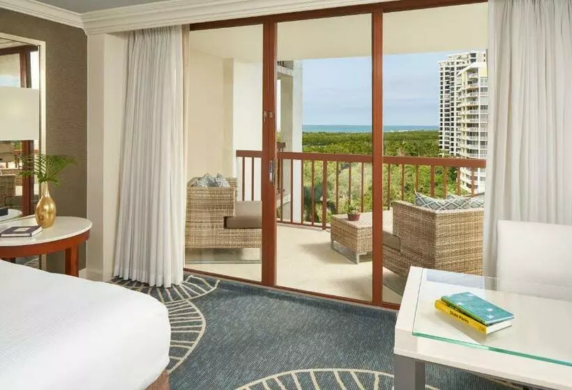 اتاق استاندارد با تخت بزرگ برای معلولان, Naples Grande Beach Resort