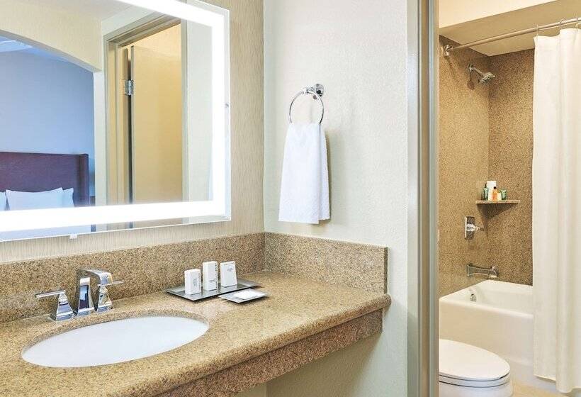 غرفة قياسية سرير مزدوج, El Conquistador Tucson, A Hilton Resort