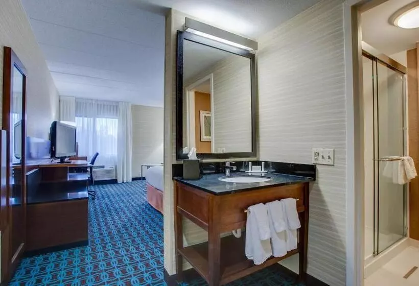 اتاق استاندارد با تخت بزرگ, Fairfield Inn Portsmouth Seacoast